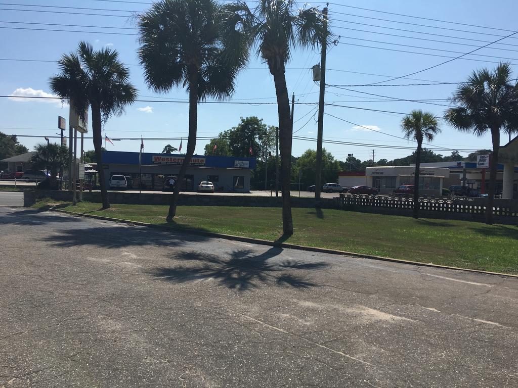 ماريانا Best Value Inn Motel Sandusky المظهر الخارجي الصورة