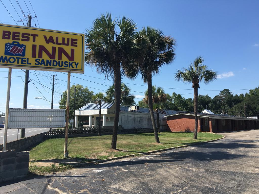 ماريانا Best Value Inn Motel Sandusky المظهر الخارجي الصورة