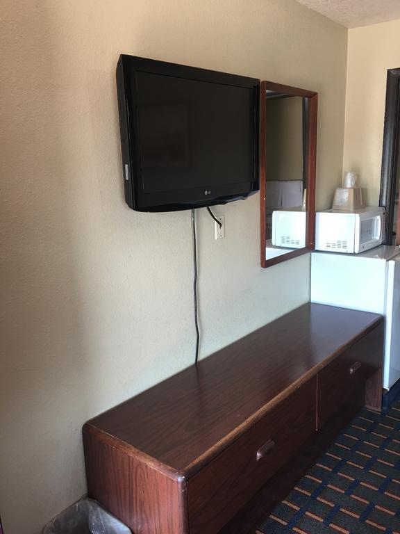 ماريانا Best Value Inn Motel Sandusky المظهر الخارجي الصورة