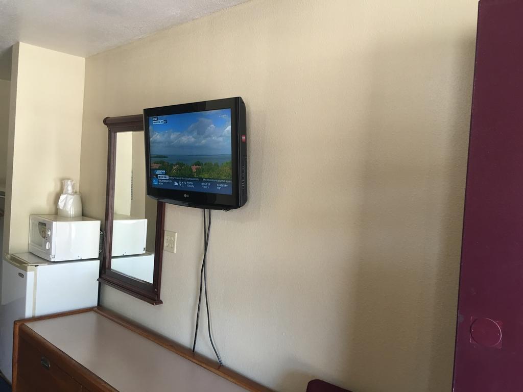 ماريانا Best Value Inn Motel Sandusky المظهر الخارجي الصورة