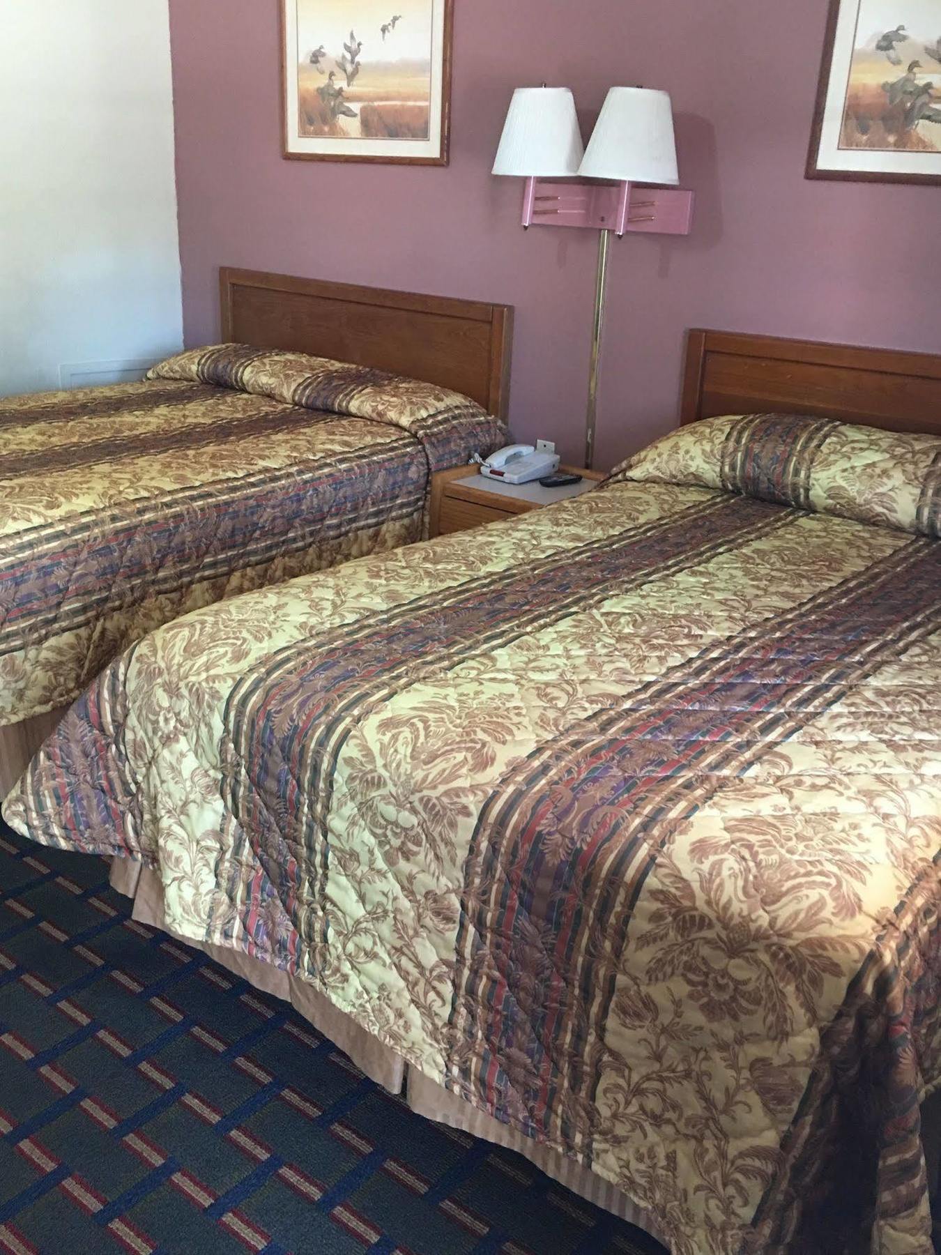 ماريانا Best Value Inn Motel Sandusky المظهر الخارجي الصورة