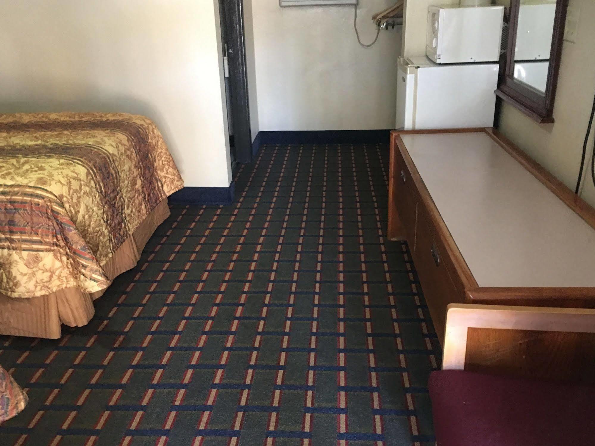 ماريانا Best Value Inn Motel Sandusky المظهر الخارجي الصورة